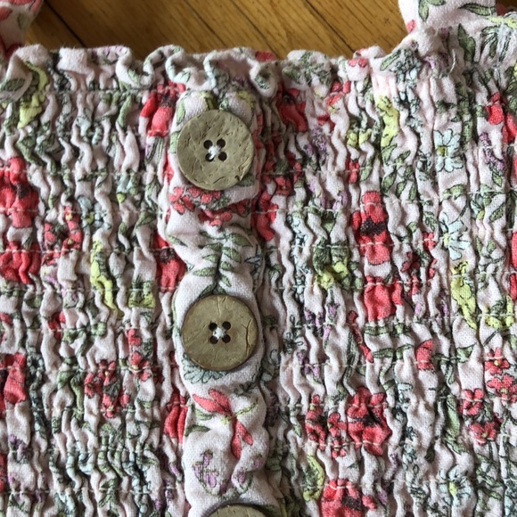 Vince Camuto Girls Size 10 Cold Shoulder top - Picture 3 of 6